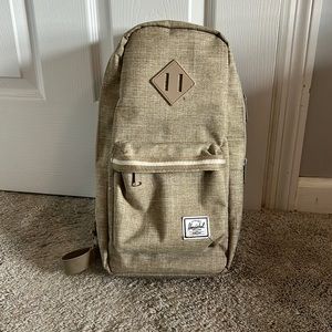Herschel Heritage Shoulder Bag Oatmeal